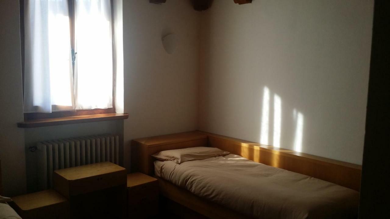 Scuderia 100 pertiche Villa Villanterio Esterno foto